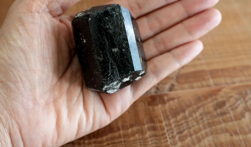 黑碧璽功效 黑碧璽功效