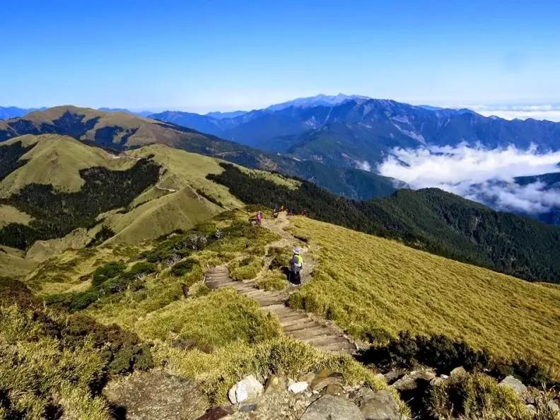 台灣百岳登山攻略